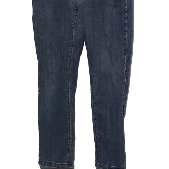 A.N.A. Modern Fit Women's Blue Ankle Jeans - Picture 2 of 11